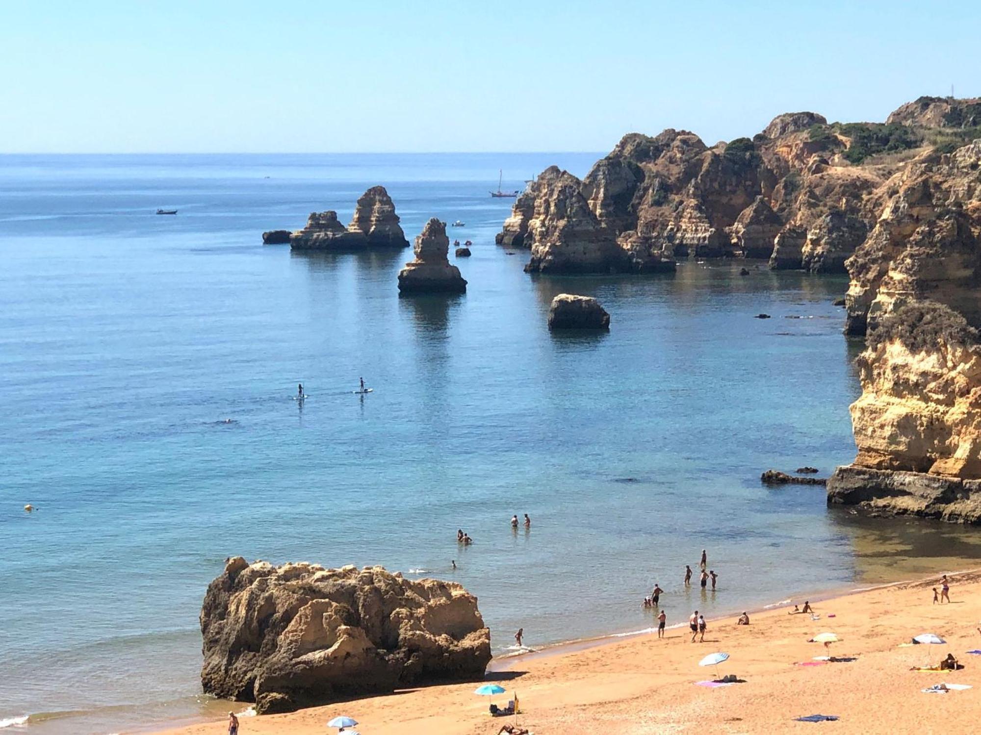 Above The Beach, 10 Min From The City Center - Casa Da Tartaruga Lagos Luaran gambar